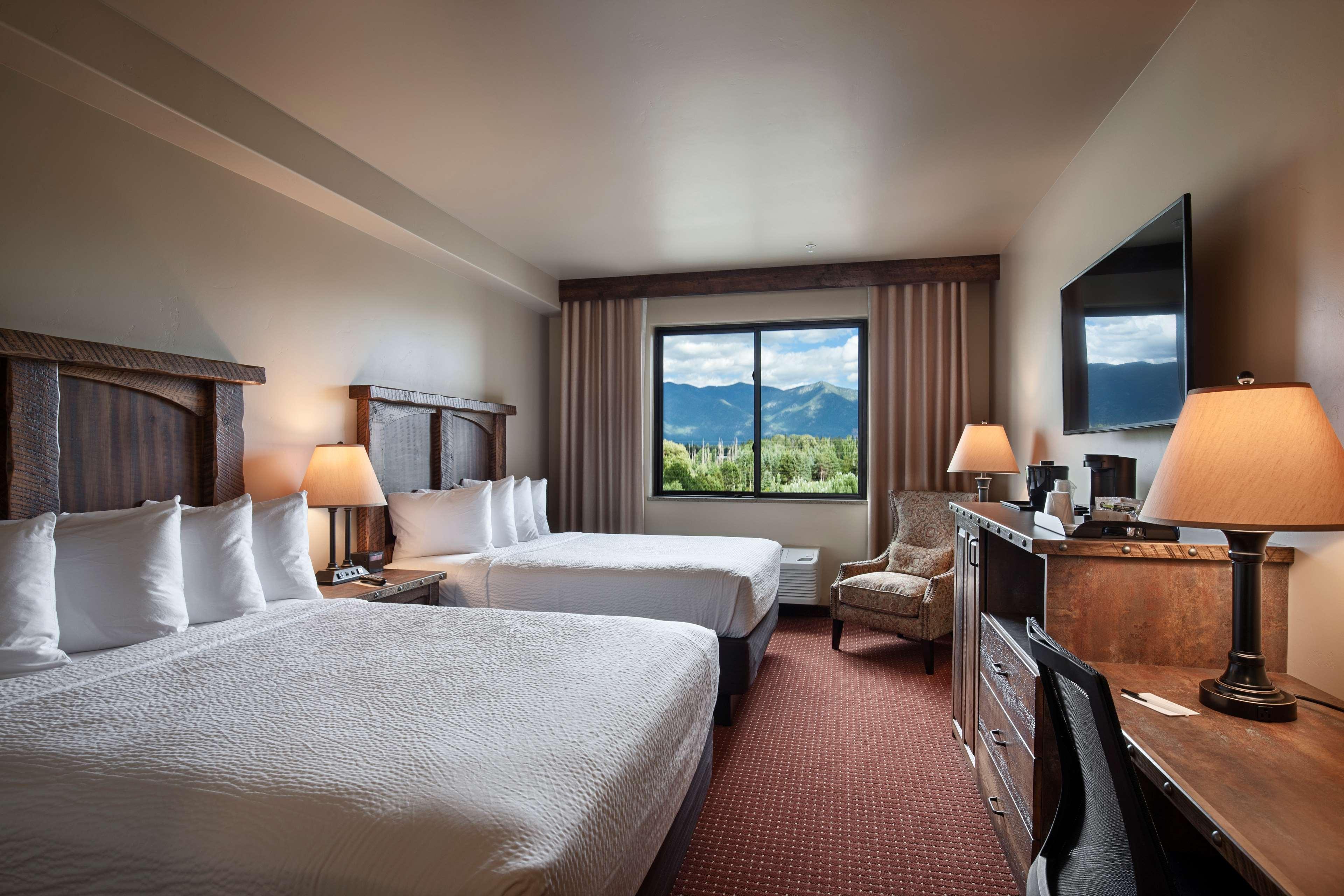 Hotel Glacier International 2*